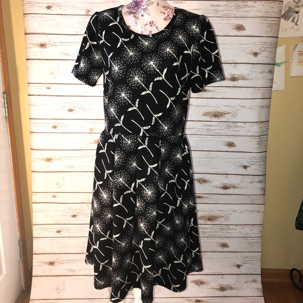 Lularoe Amelia Dress